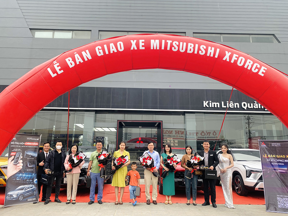 Lễ Giao Xe Mitsubishi XForce: Kỷ Niệm Đáng Nhớ Cho Khách Hàng